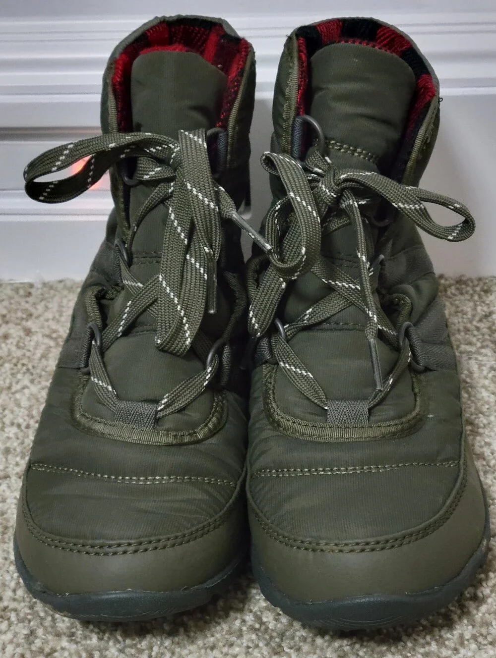 SOREL Women's Whitney Short Lace Insulated Waterproof Winter Boots, Size 6